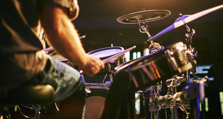 how to play drums for beginners