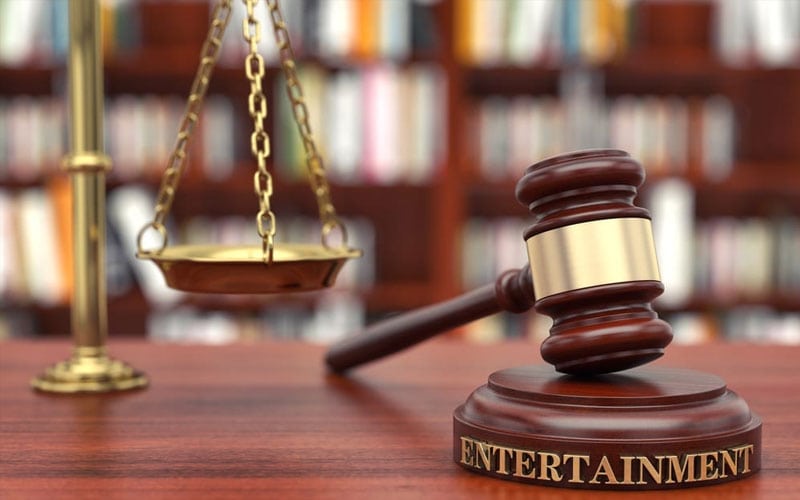 entertainment lawyer