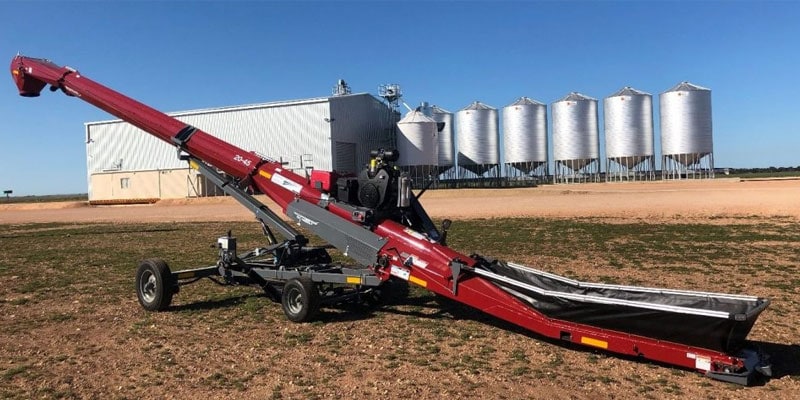 The Advantages of Using a Grain Conveyor