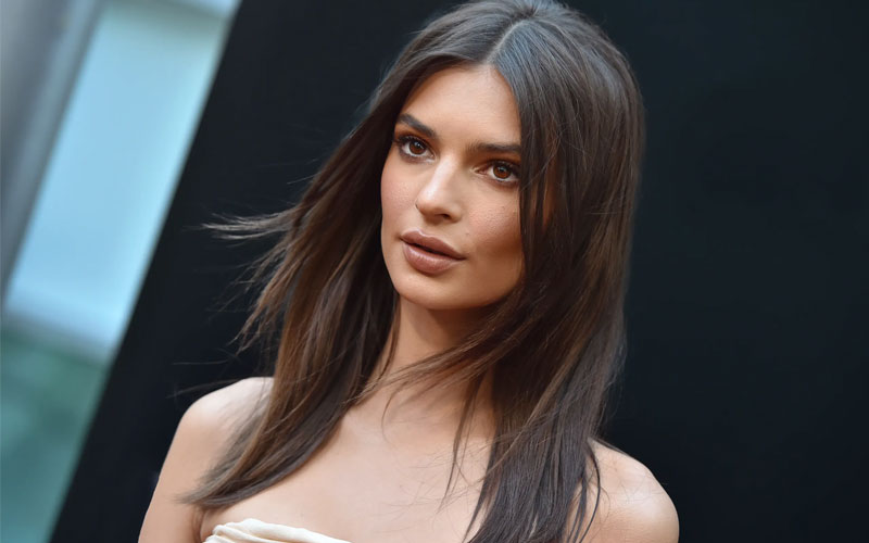 Emily Ratajkowski Net Worth