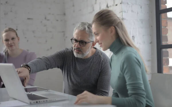 Software Make Team Collaboration Easier