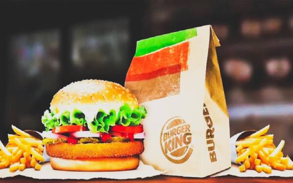 what time does burger king stop serving breakfast